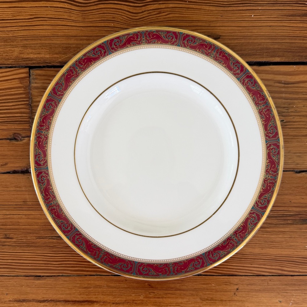 Royal Doulton Martinique Salad Plate Fine Bone China SP 8.5”